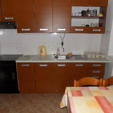 Flat - Nazorjev Trg